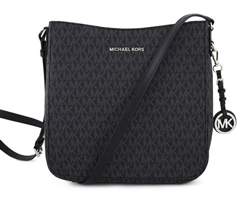 michael kors jet set large messenger black|Michael Kors jet set Messenger.